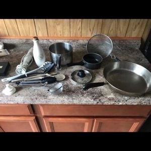 Full kitchen set